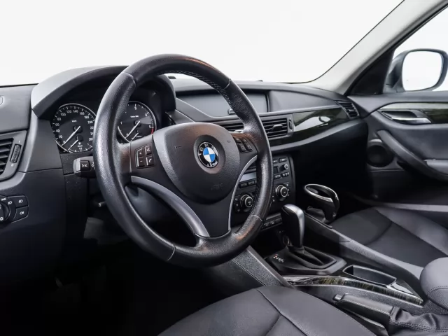 BMW X1 2012