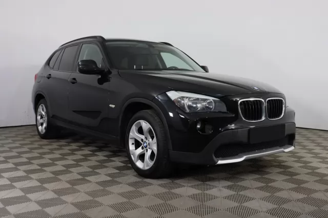 BMW X1 2011