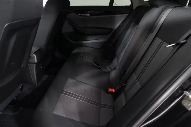 BMW X1 2011