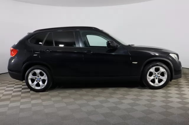 BMW X1 2011