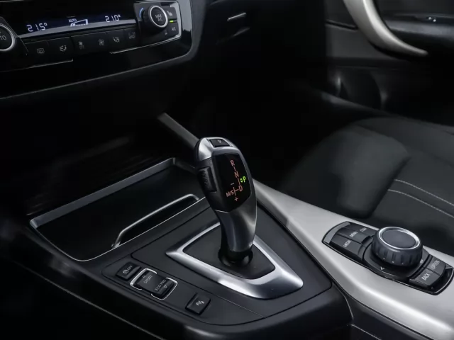 BMW 1 серия 2020
