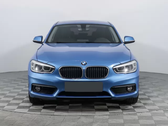 BMW 1 серия 2020