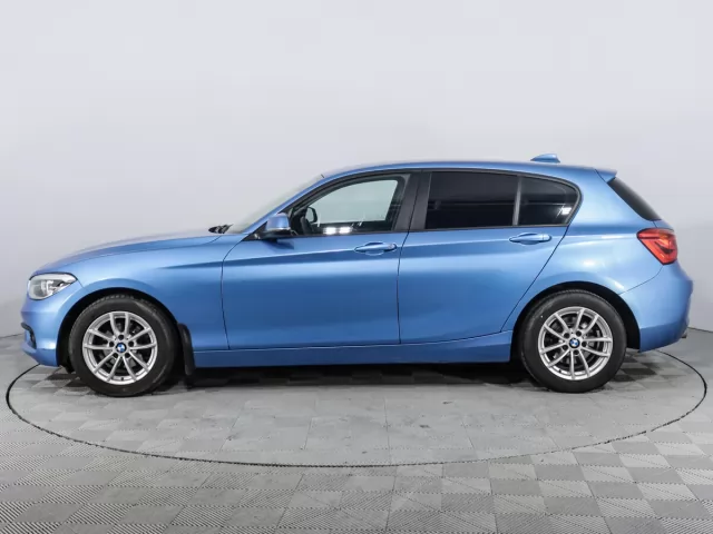BMW 1 серия 2020