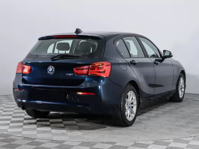 BMW 1 серия 2019