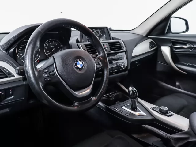BMW 1 серия 2019