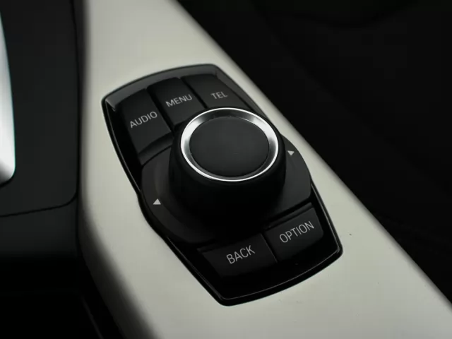BMW 1 серия 2018