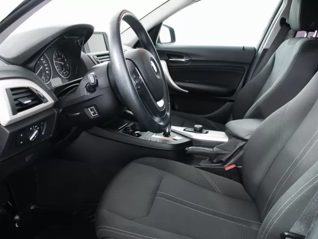 BMW 1 серия 2018