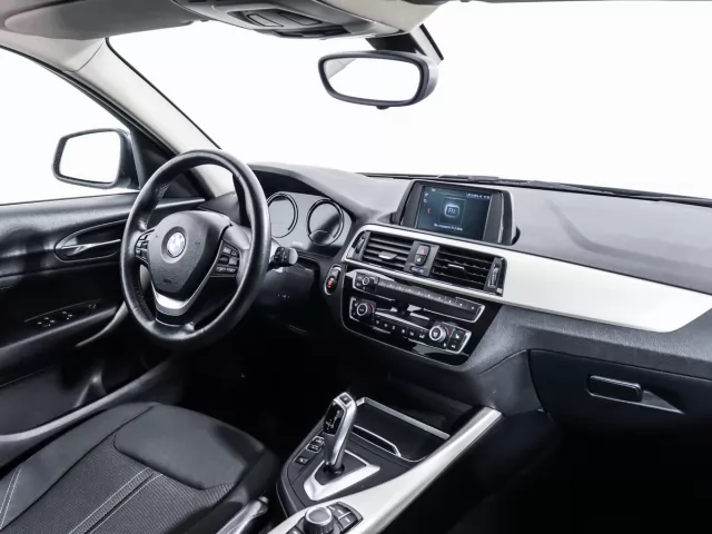 BMW 1 серия 2016