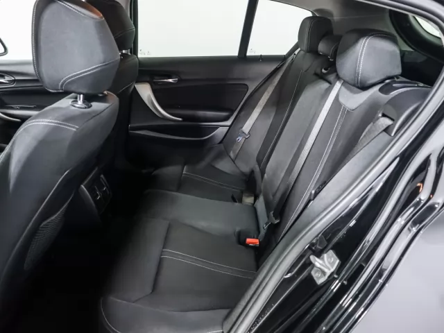 BMW 1 серия 2016