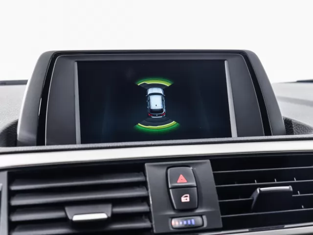 BMW 1 серия 2016
