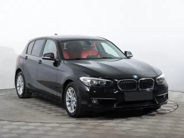 BMW 1 серия 2015