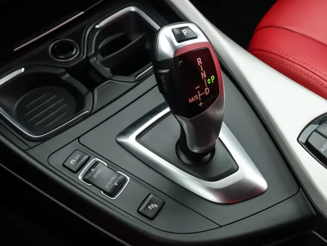 BMW 1 серия 2015