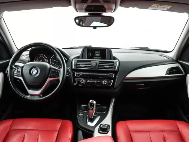 BMW 1 серия 2015