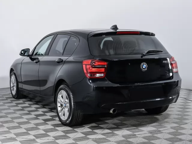 BMW 1 серия 2012