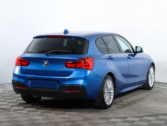 BMW 1 серия 2017