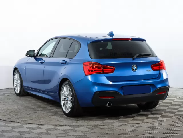 BMW 1 серия 2017