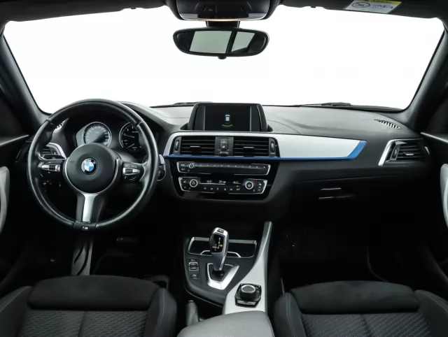 BMW 1 серия 2017