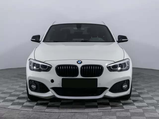 BMW 1 серия 2018