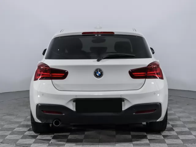 BMW 1 серия 2018