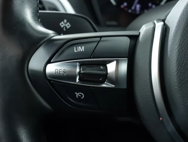 BMW 1 серия 2019