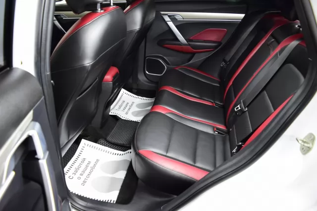Geely Coolray 2020