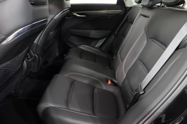 Geely Tugella 2020