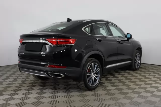 Geely Tugella 2020
