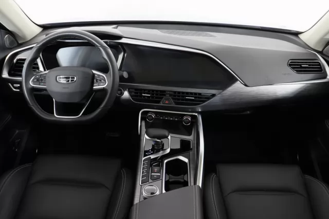 Geely Tugella 2020