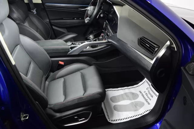 Geely Tugella 2021