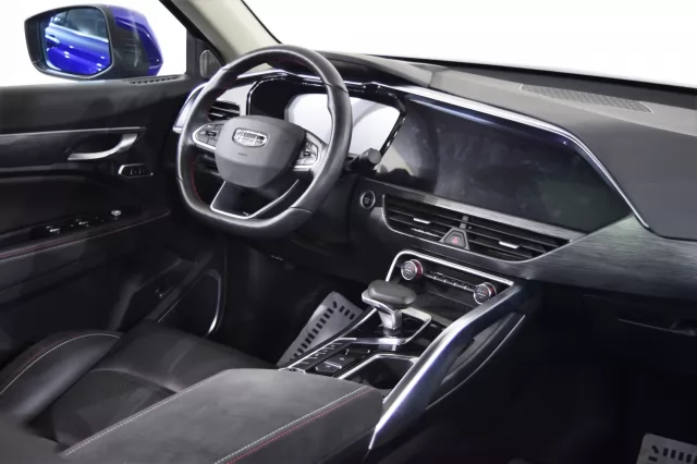 Geely Tugella 2021
