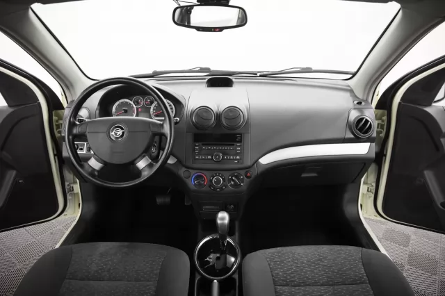 Ravon Nexia R3 2017