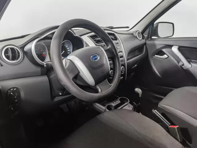 Datsun mi-Do 2017