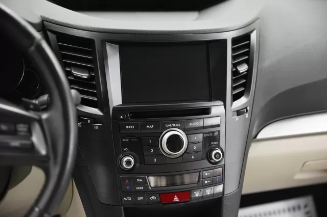 Subaru Outback 2014