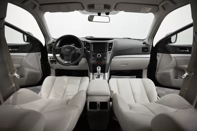 Subaru Outback 2014