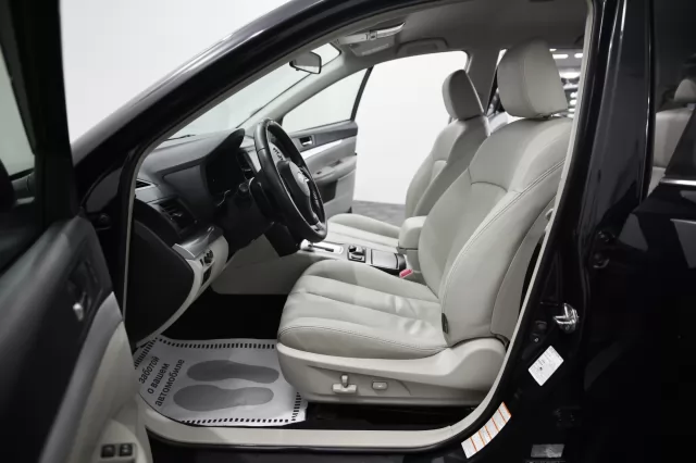 Subaru Outback 2014