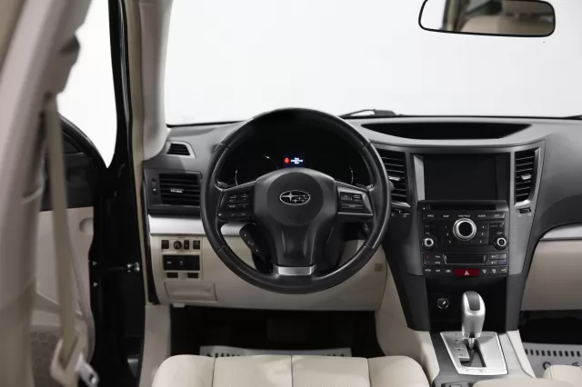 Subaru Outback 2014