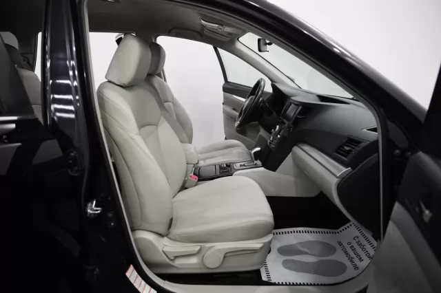 Subaru Outback 2014