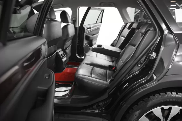 Subaru Outback 2016