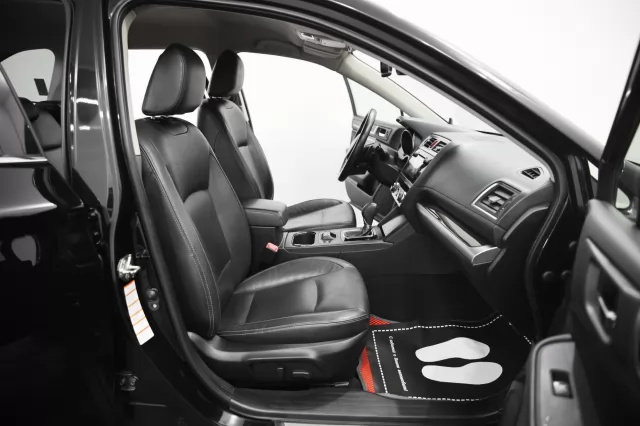 Subaru Outback 2016