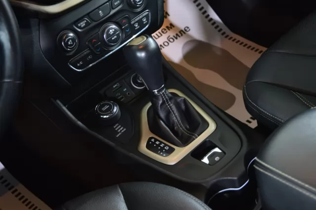 Jeep Cherokee 2018