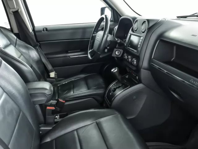 Jeep Liberty (Patriot) 2010