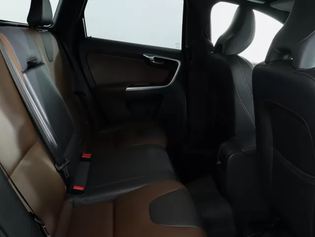 Volvo XC60 2015