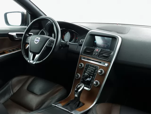 Volvo XC60 2015