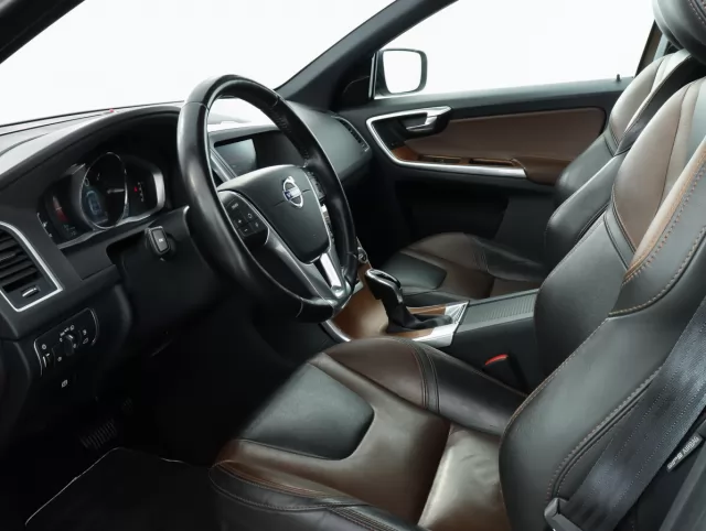 Volvo XC60 2015