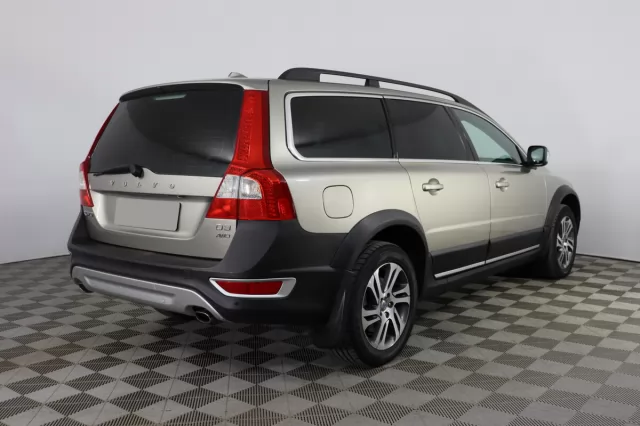 Volvo XC70 2005
