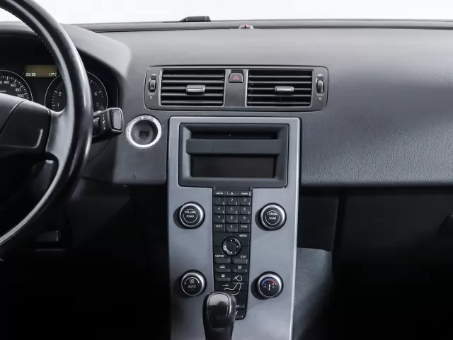 Volvo S40 2012