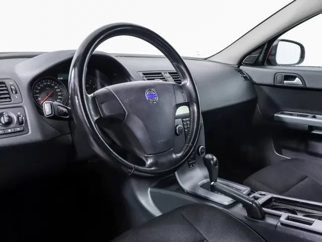 Volvo S40 2012