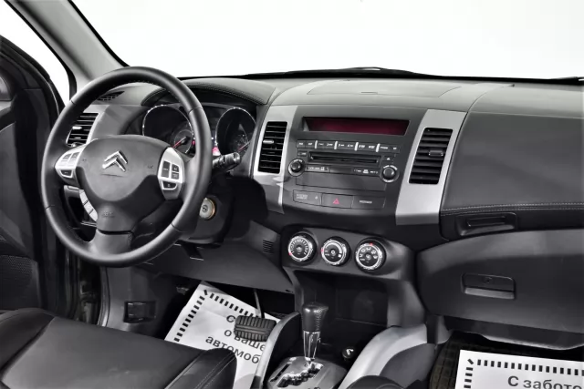 Citroen C-Crosser 2011