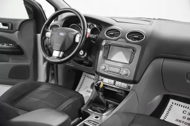 Ford Focus 2010