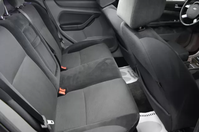 Ford Focus 2010